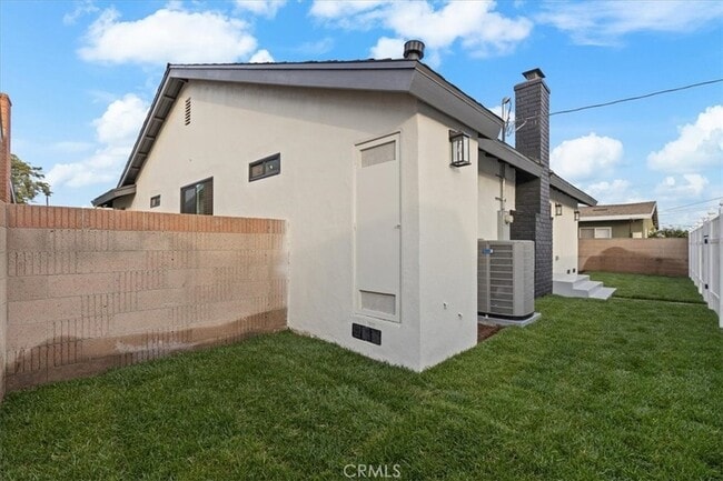 Building Photo - 23217 Anza Ave