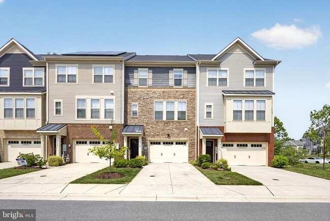 Building Photo - 7906 Marietta Dr