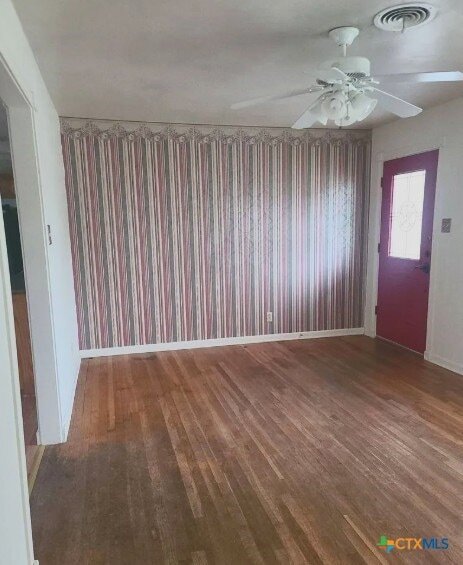 Building Photo - 1306 Duvall Dr