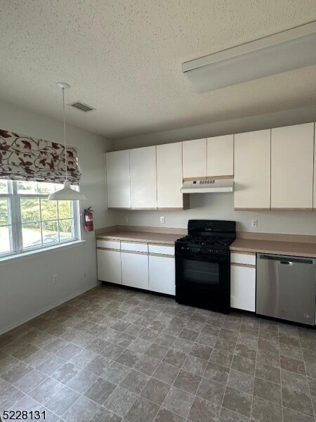 Building Photo - 82 Hancock Dr