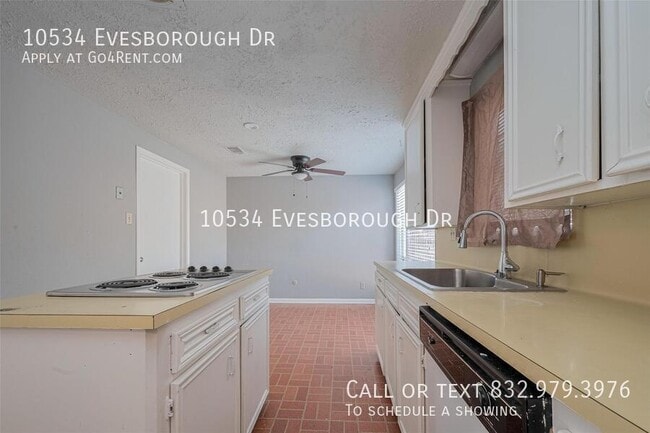Building Photo - 10534 Evesborough Dr