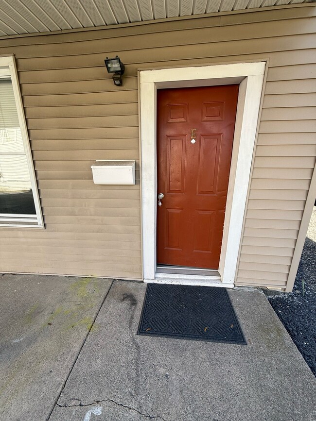 Building Photo - 54 S Broad St