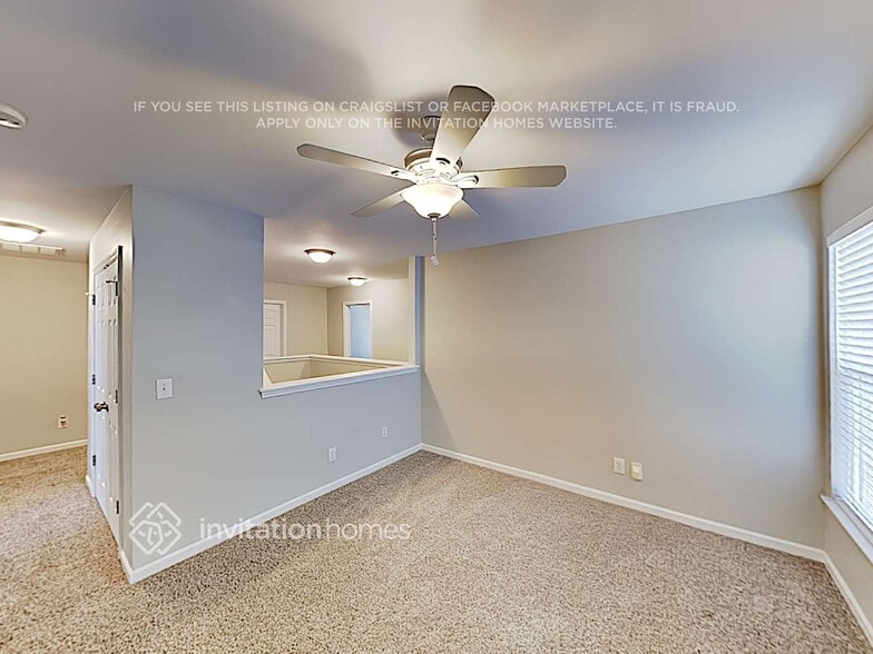 Building Photo - 1005 Bridleside Dr