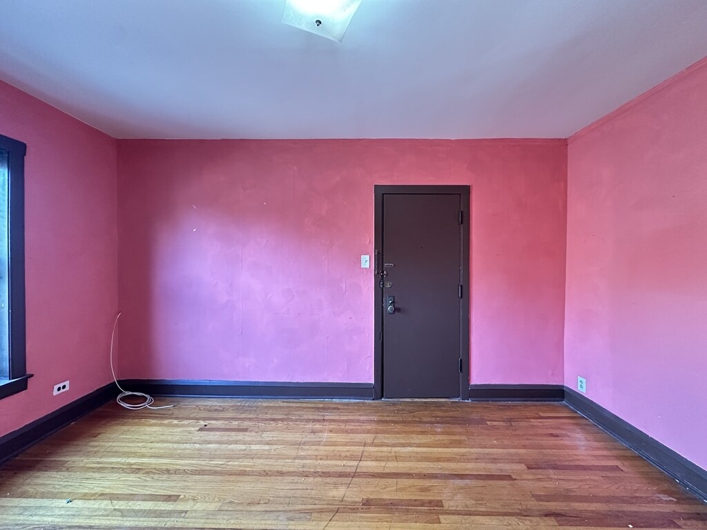 Building Photo - 2706 N Spaulding Ave