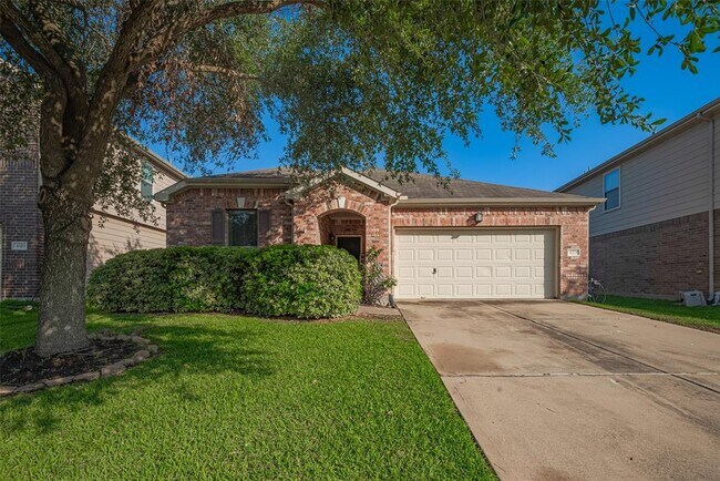Primary Photo - 4323 N Vineyard Meadow Ln
