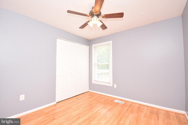 Building Photo - 12327 Elk Run Rd