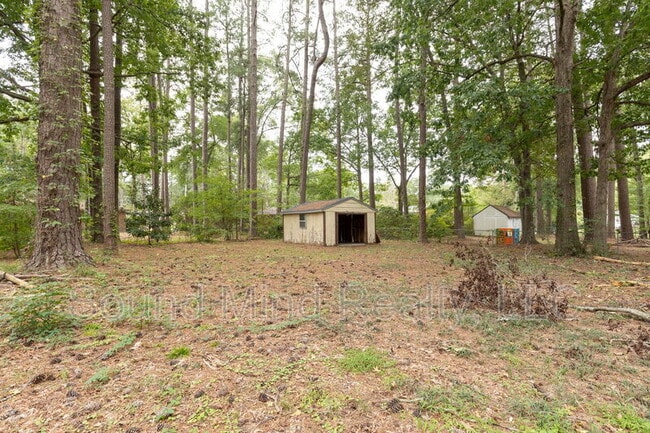 Building Photo - 1311 Dogwood Ln NW