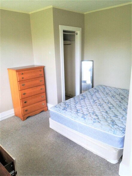 Building Photo - 308 Fairmount Ave