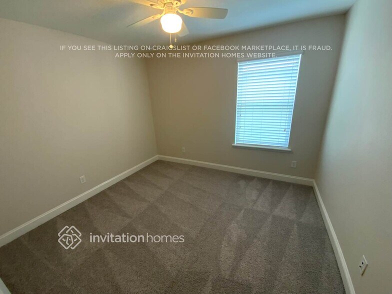 Building Photo - 7107 Emsley Cir