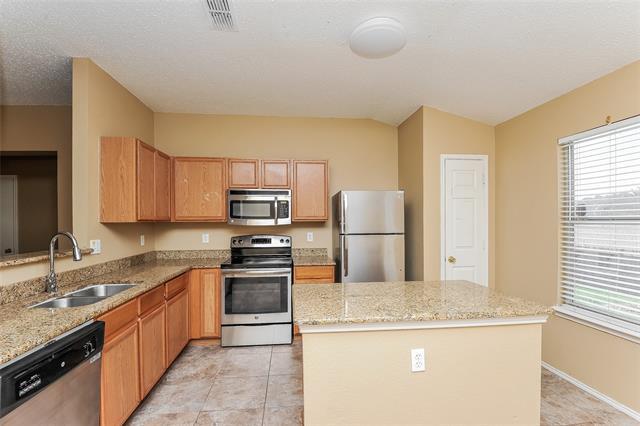 Building Photo - 7928 Hidden Brook Dr