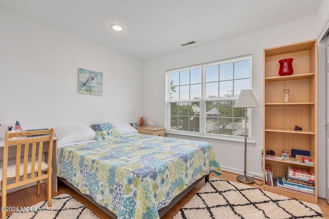 Building Photo - 205 Conover Pl