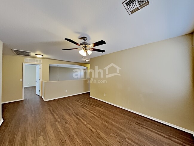 Building Photo - 23847 W Grove St