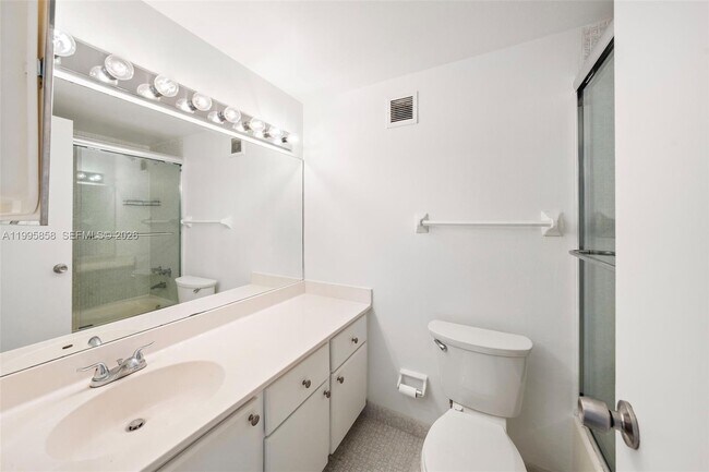 Building Photo - 1200 West Ave