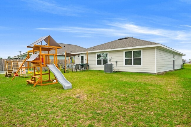 Building Photo - 292 Gray Owl Dr