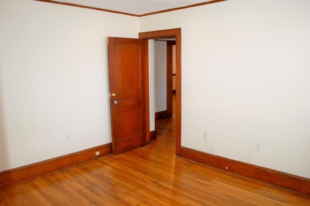 Building Photo - 178 Calumet St
