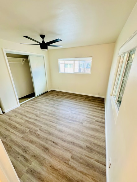 Building Photo - 20606 Raymond Ave