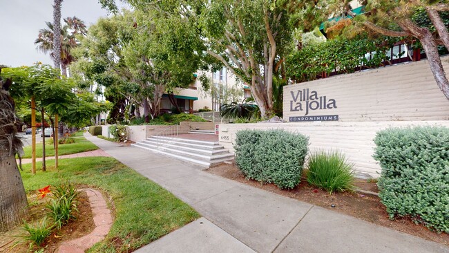 Building Photo - Fully Furnished Condo in La Jolla!! 2 Bedr...