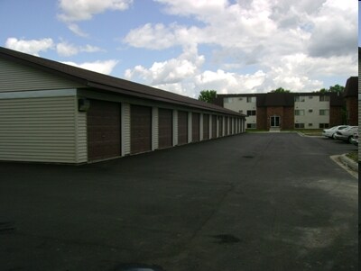Building Photo - Commerce Apartments