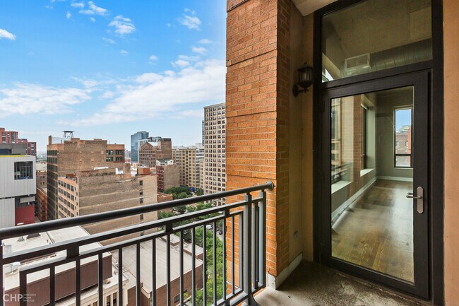 Building Photo - 520 S State St