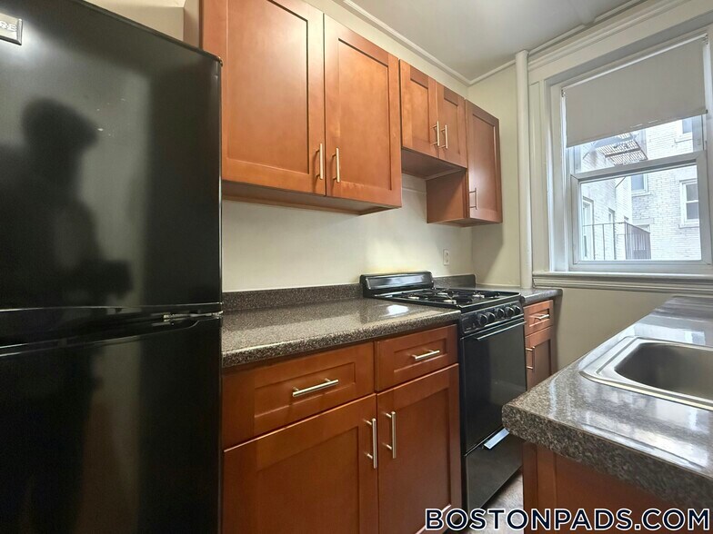 Building Photo - 1179 Boylston St