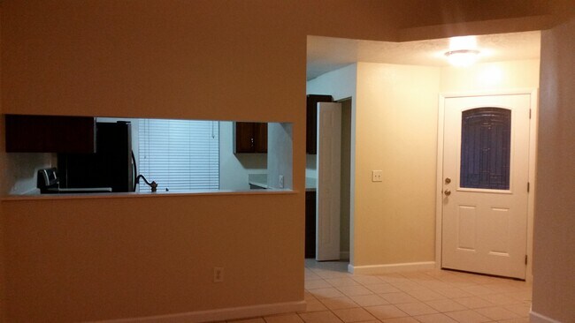 Building Photo - 3104 Poppyseed Ct