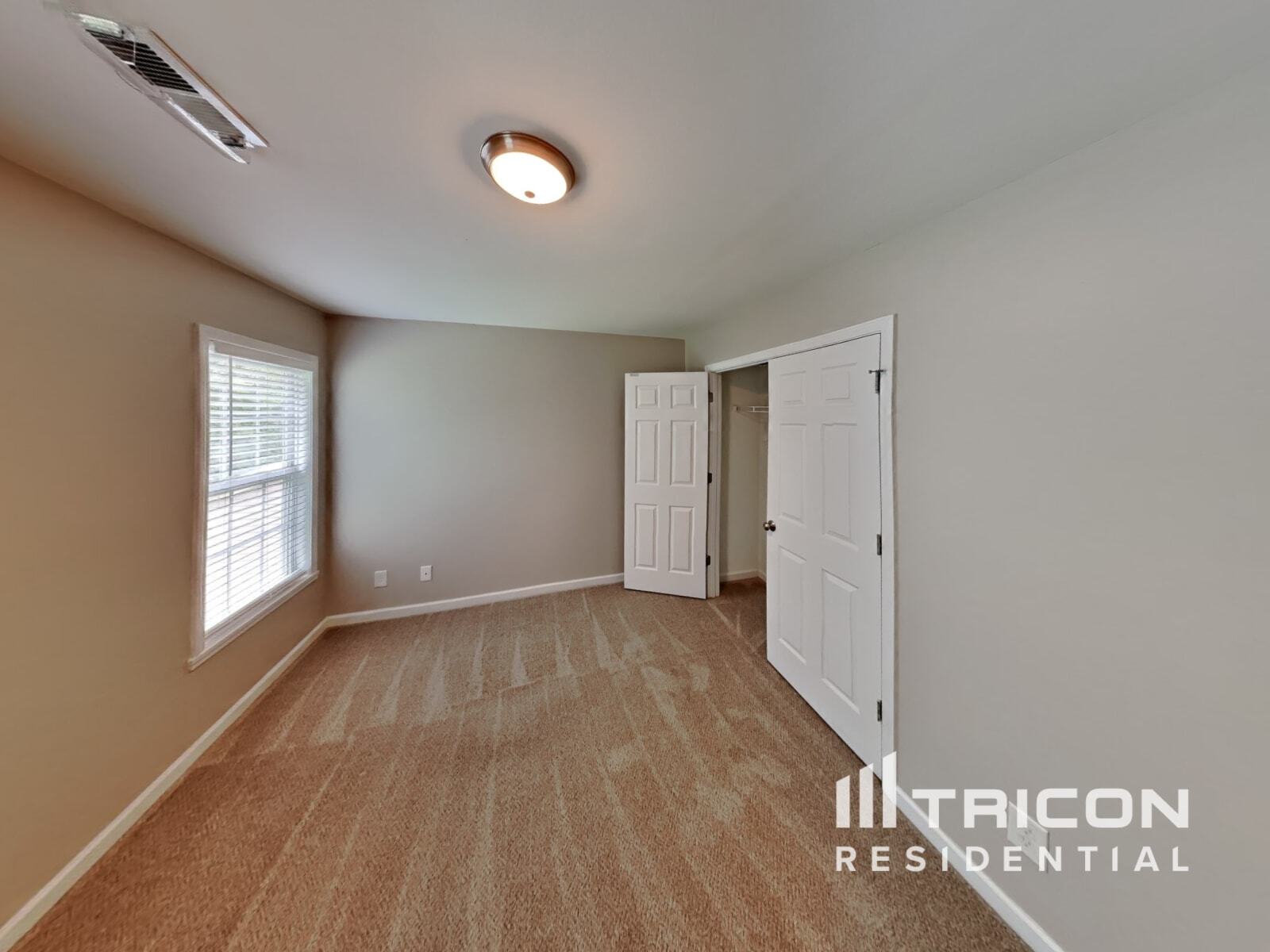 Building Photo - 1145 Langston Dr