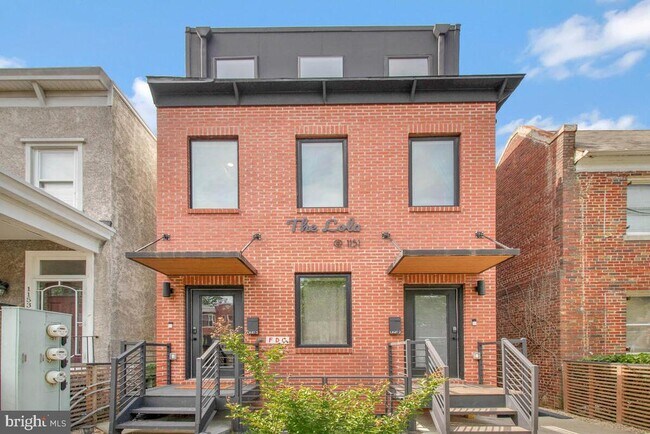 Primary Photo - 1151 Oates St NE