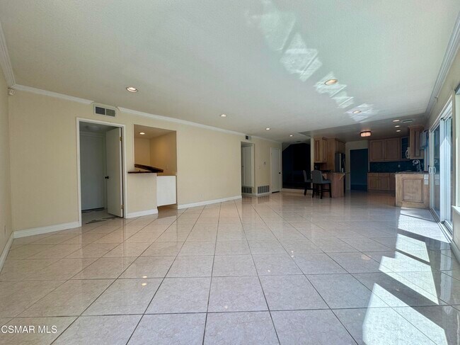 Building Photo - 3362 Blue Ridge Ct