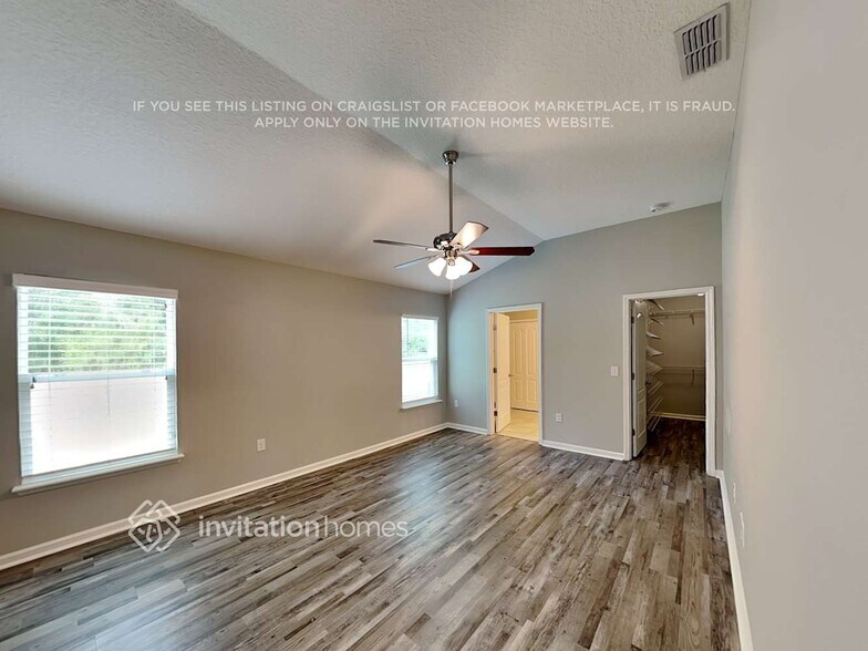 Building Photo - 168 Colorado Springs Way