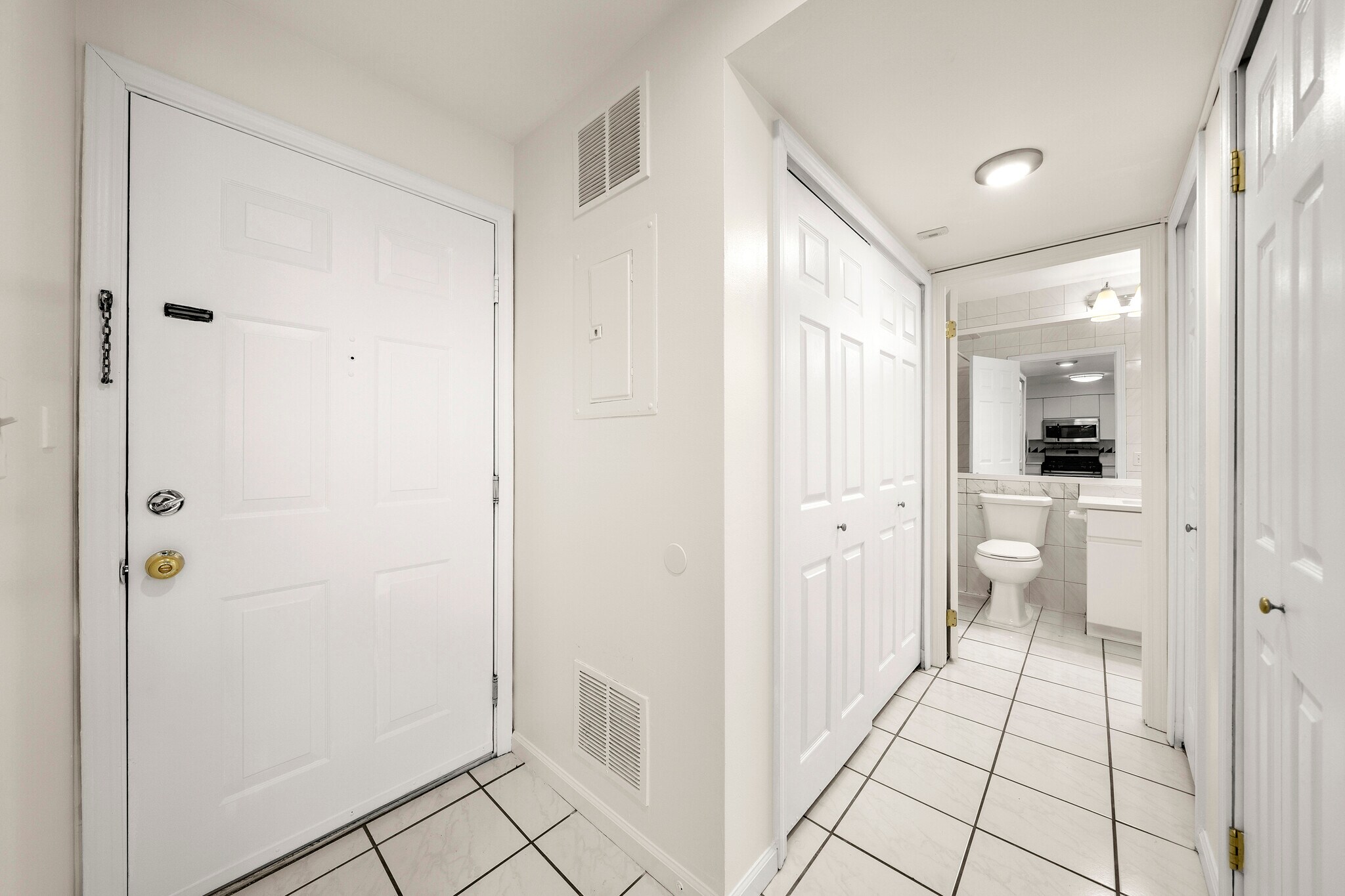 Building Photo - 303 Williams Ct