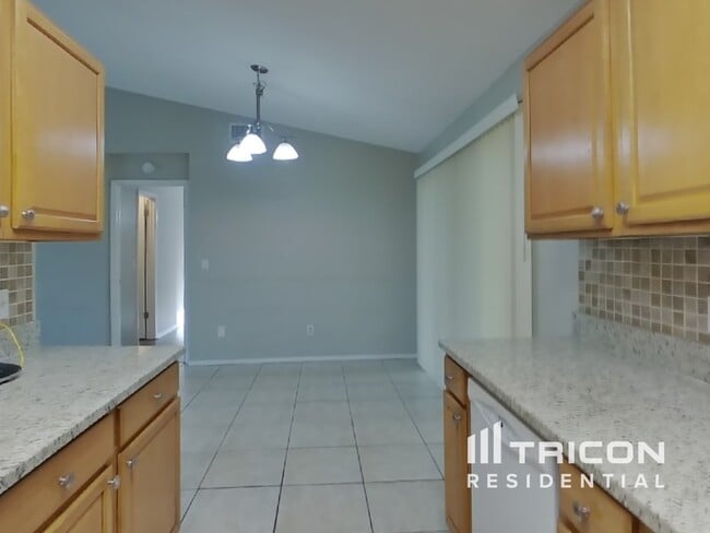 Building Photo - 12765 Ohio Woods Ln