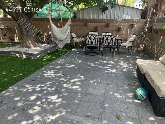 Building Photo - 44637 Cerisa St