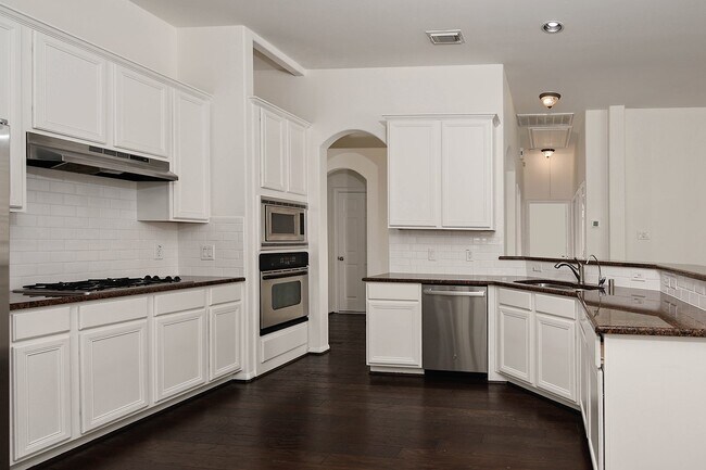 Building Photo - 54 Galway Pl