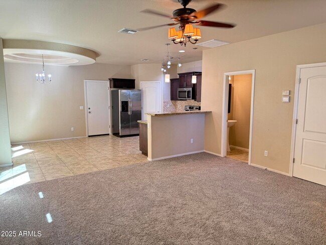Building Photo - 2062 E Heartwood Ln