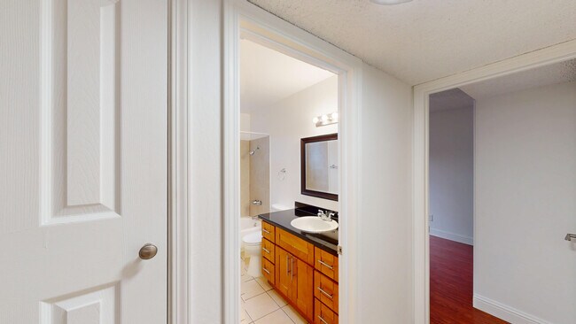 Building Photo - 18181 Happy Ln