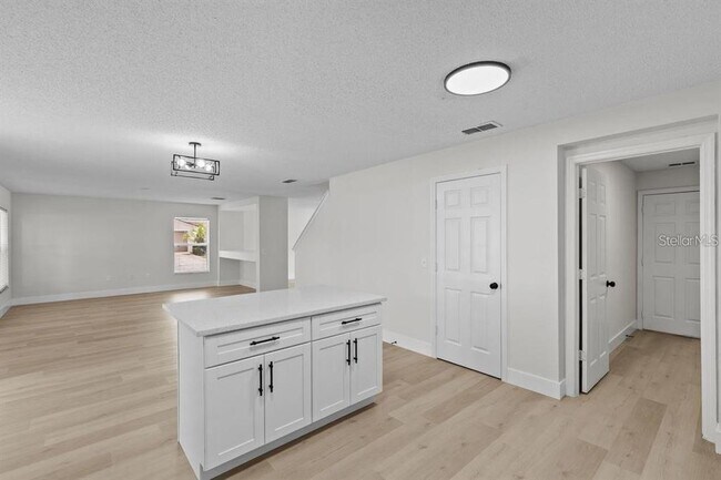 Building Photo - 1537 Morning Star Dr