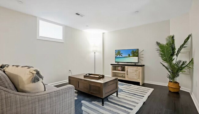 Building Photo - 6514 Adak St