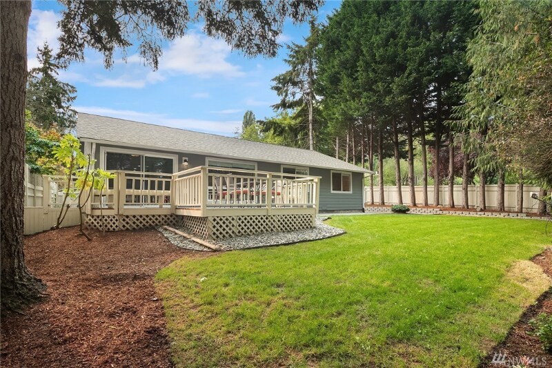 Building Photo - 17704 NE 34th St