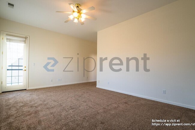 Building Photo - 100 Canterbury Ct