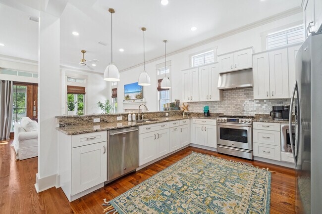 Building Photo - 616 Sandgrass Boulevard