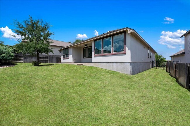 Building Photo - 212 Panzano Dr