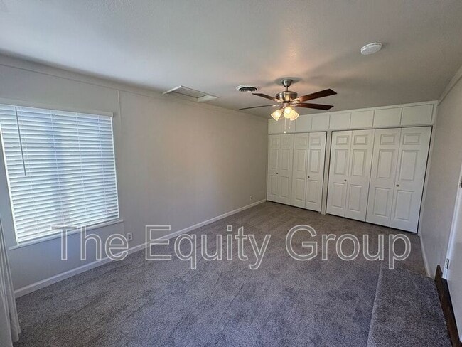 Building Photo - 1610 W College Ave