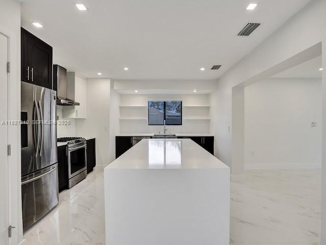 Building Photo - 7881 Hope St