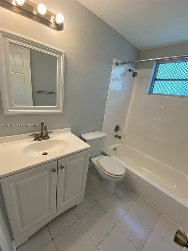 Building Photo - 1334 Alton Rd