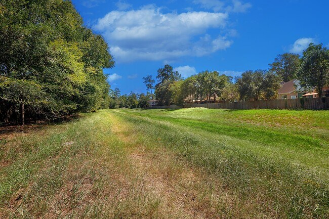 Building Photo - 110 Wintergreen Trail