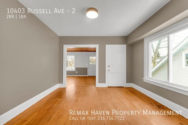 Building Photo - 10403 Russell Ave