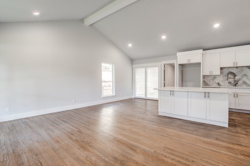 Building Photo - 6147 Ravendale Ln