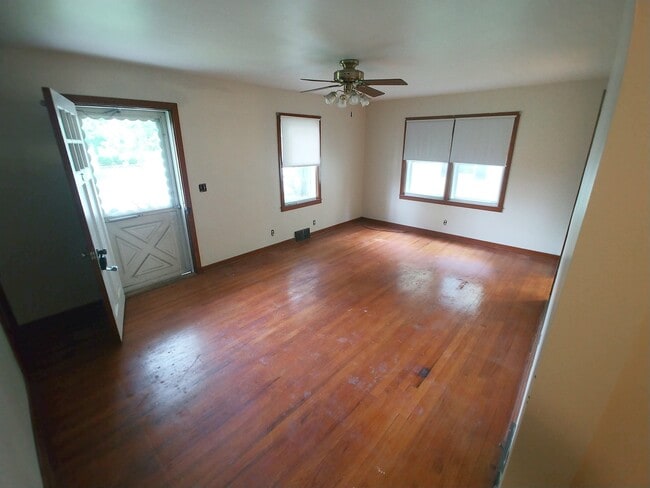 Building Photo - 2br House | Mt. Healthy |  Great Neighborhood