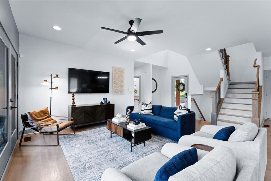 Building Photo - 212 Elysian Dr