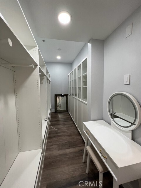 Building Photo - 226 Jeanette Ln